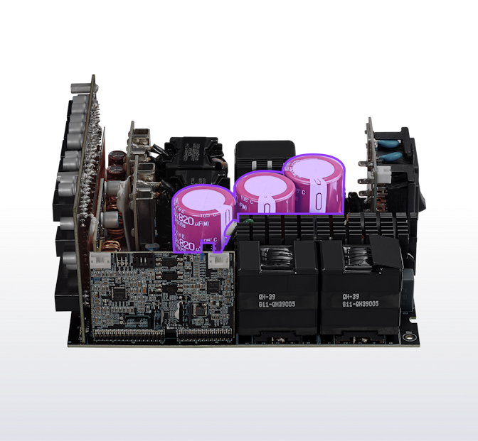 Bloc d'alimentation C1500 Platinum - Composants internes et condensateur japonais