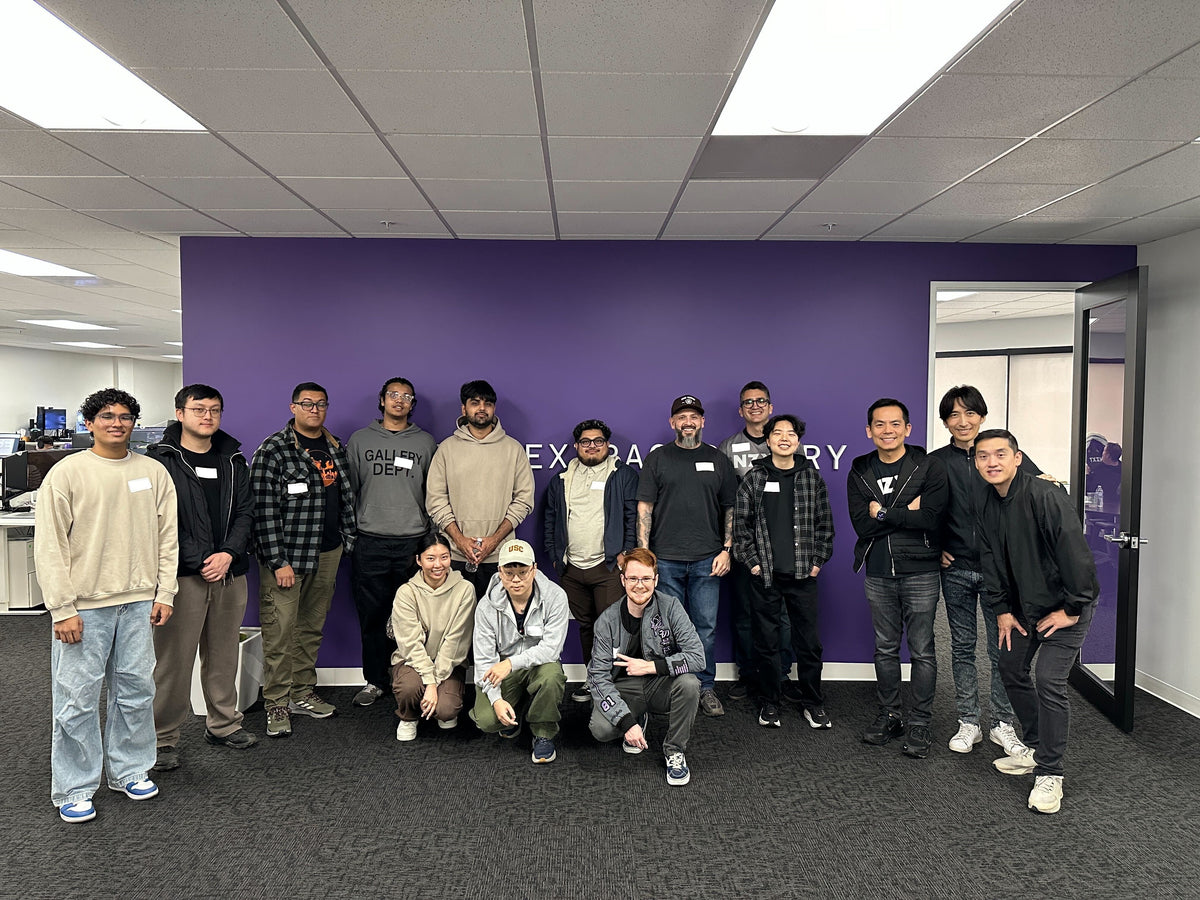 Uczestnicy sesji feedbackowej w NZXT HQ